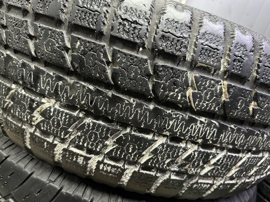 Шины 275/60R20 (4шт)