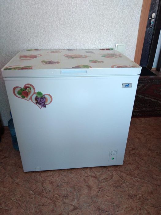 Продам морозильную камеру (ларь)