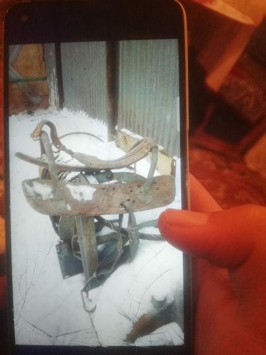 Продам сбруя и 2 седла