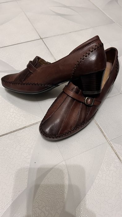 Женская обувь