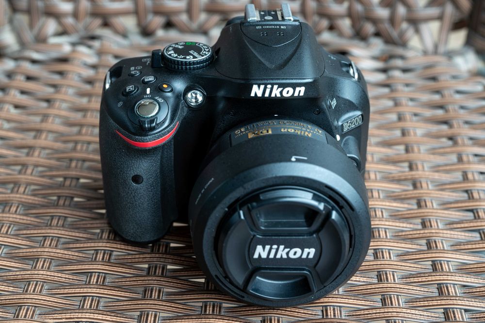 Nikon D7200 + Sigma 17-50mm f/2.8 EX DC OS HSM за Nikon