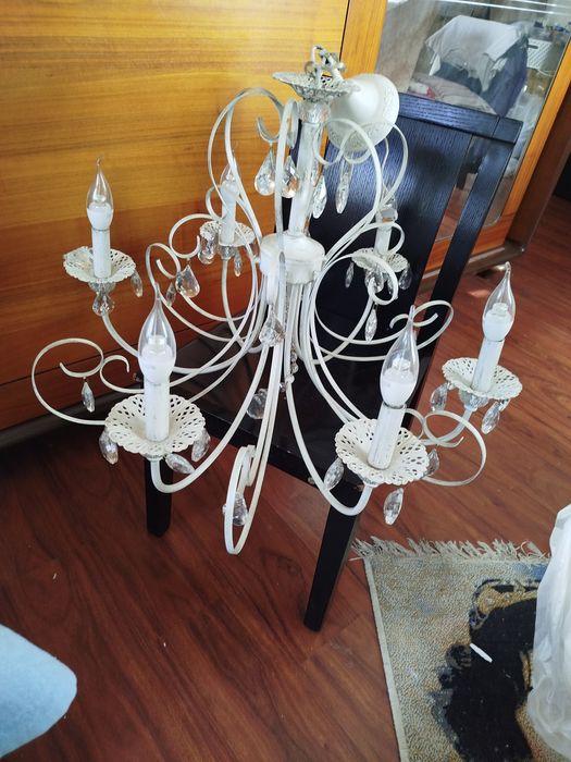 Продам  люстру роскошную