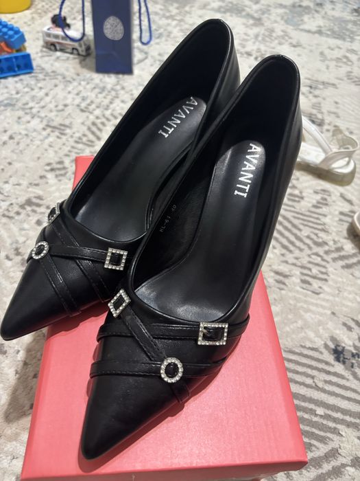 Продам туфли женские