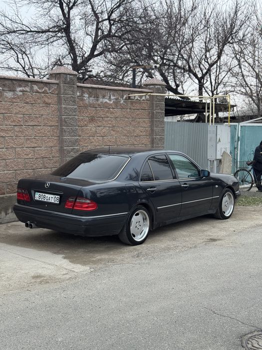 Продам МОНОБЛОК Р17 225/45/17