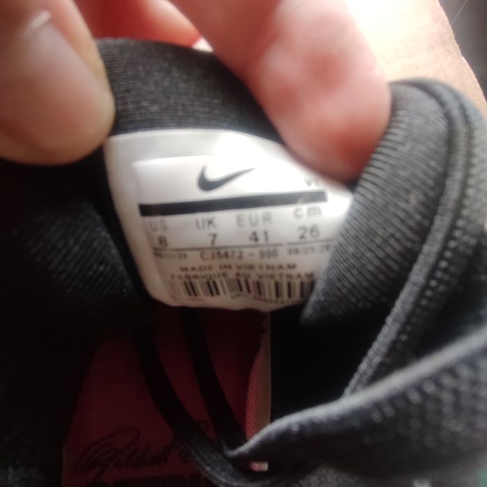 Nike Arr max Be True