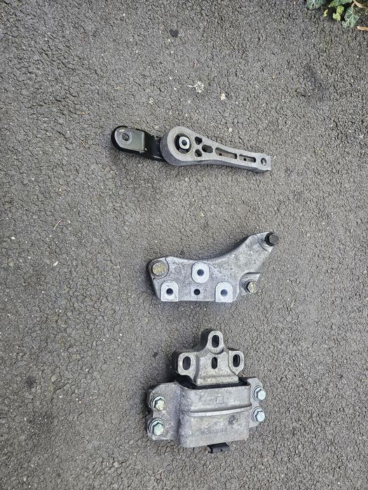 Suport cutie , antibalans Vw golf 5 passat b6 b7 Skoda octavia 2
