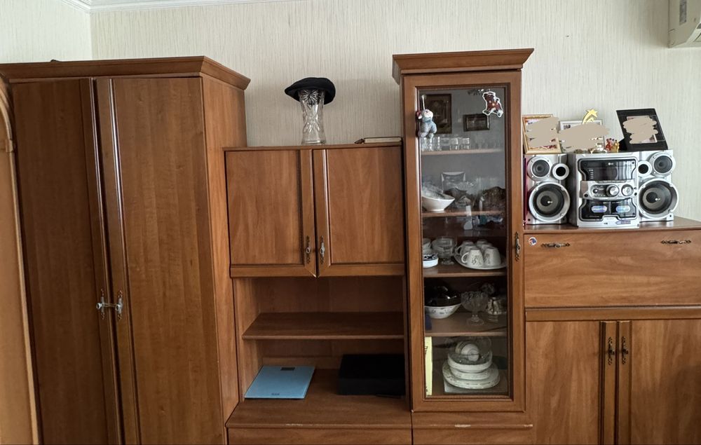 Шкаф стенка в гостиную