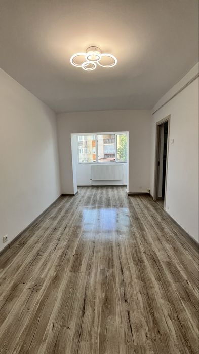 De vanzare: Garsoniera