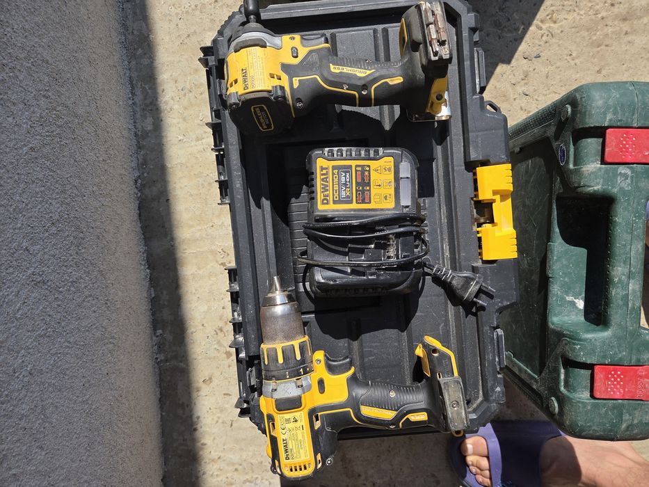 Scule dewalt 18v