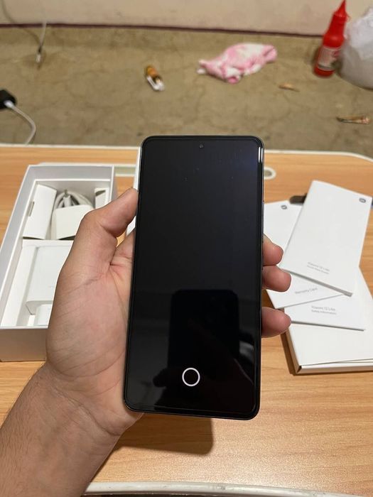 Srochni‼️ Xiaomi 12 lite 5g 8/128