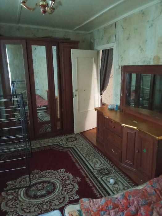 Uy sotiladi barcha jihozlar bilan