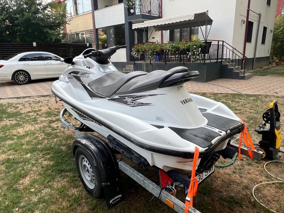 Skijet yamaha waverunner xlt1200