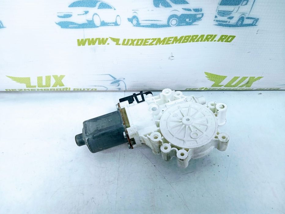 Motoras geam dreapta fata 0130822207 Smart Forfour 1 [2004 - 2006]