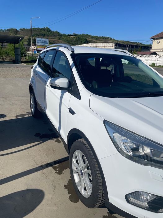 Vand Ford Kuga Titanium