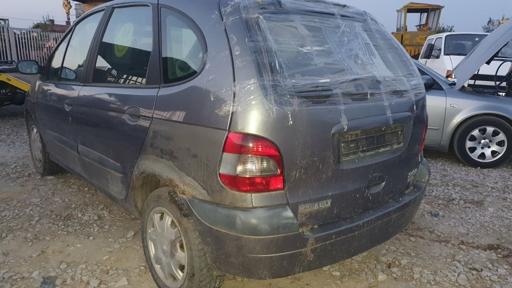 Рено сценик 1.9 на части