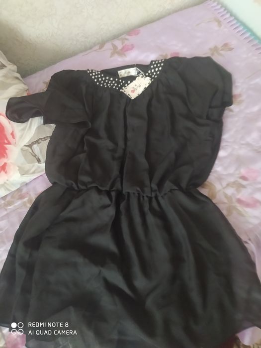 Продам платье новое