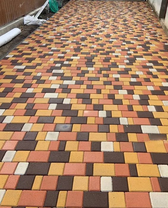 Укладка брусчатка бардюры