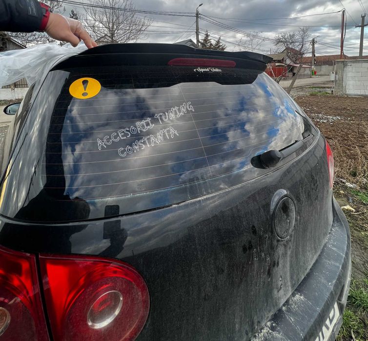 Eleron Universal 99/100cm Negru Lucios Golf Passat Leon A4 E87 F20