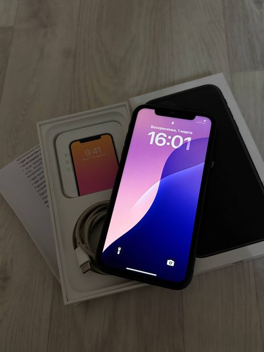 iphone 11 128 гб, 83емкость