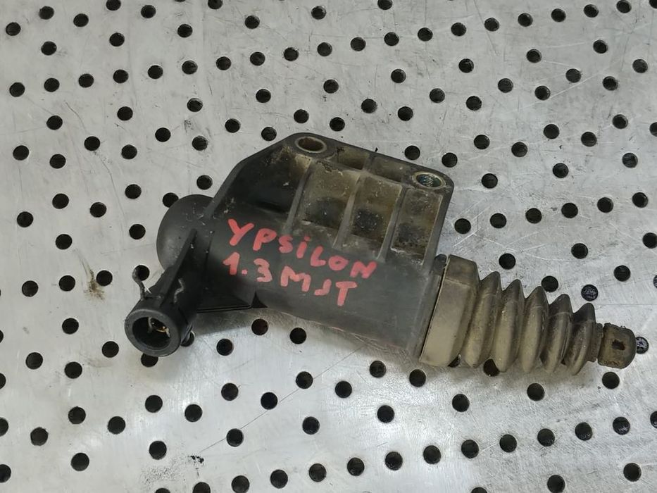 pompa ambreiaj 1.3 d multijet 188a9000 lancia ypsilon fiat punto doblo panda