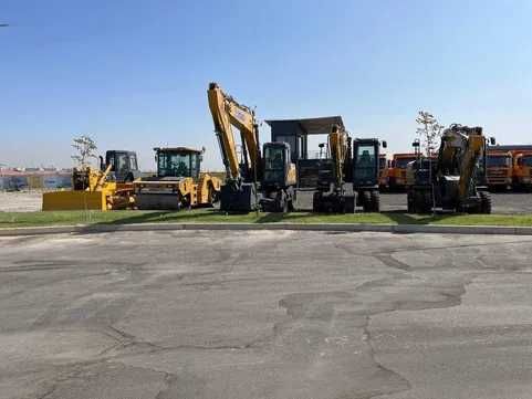 В НАЛИЧИИ Бульдозер SHANTUI SD16 (Трехстоечный рыхлитель)