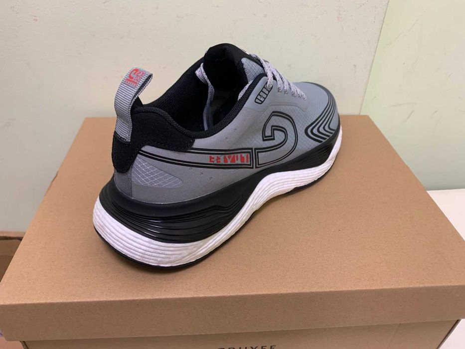 Нови оригинални мъжки маратонки Cruyff Benavent Grey  размер 41 до 45