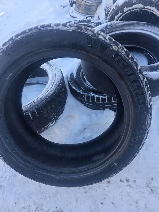 Продаю шины мишлен