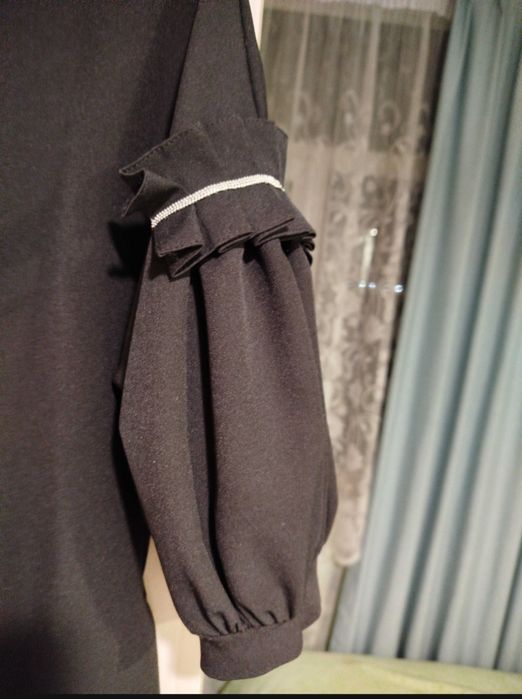 Маленькое чёрное платье 40-42