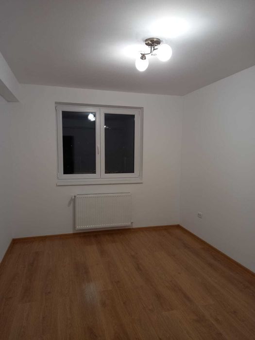 Inchiriere apartament 2 camere Tractoru-GRANDIS RESIDENCE