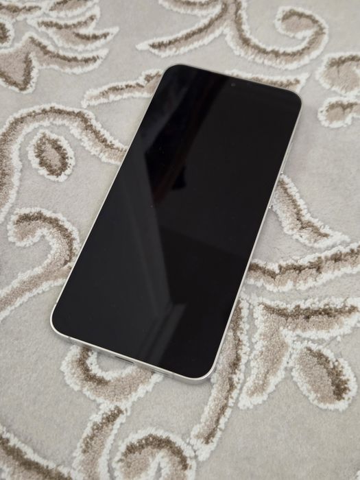 Samsung S24+ plus 256 gb white