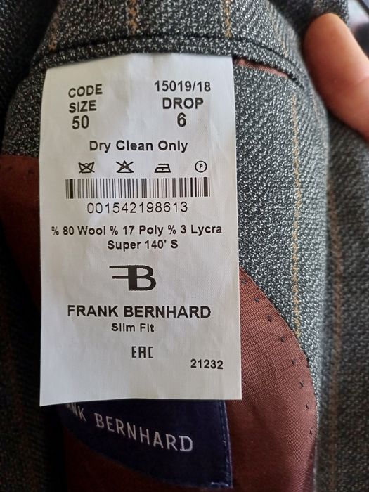 Костюм фирма FRANK BERNARD