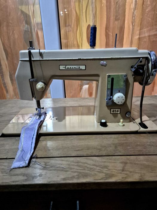 Продава ШЕВНИ МАШИНИ!!!