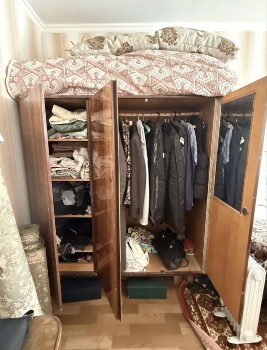 Срочно Продам Шкаф Советский
