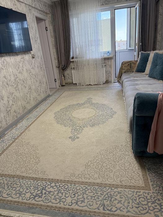 Продается ковер 2,5/4