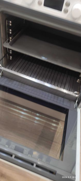 Продам электроплиту Bosch