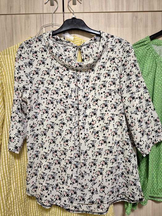 Дамски ризи размер S-M