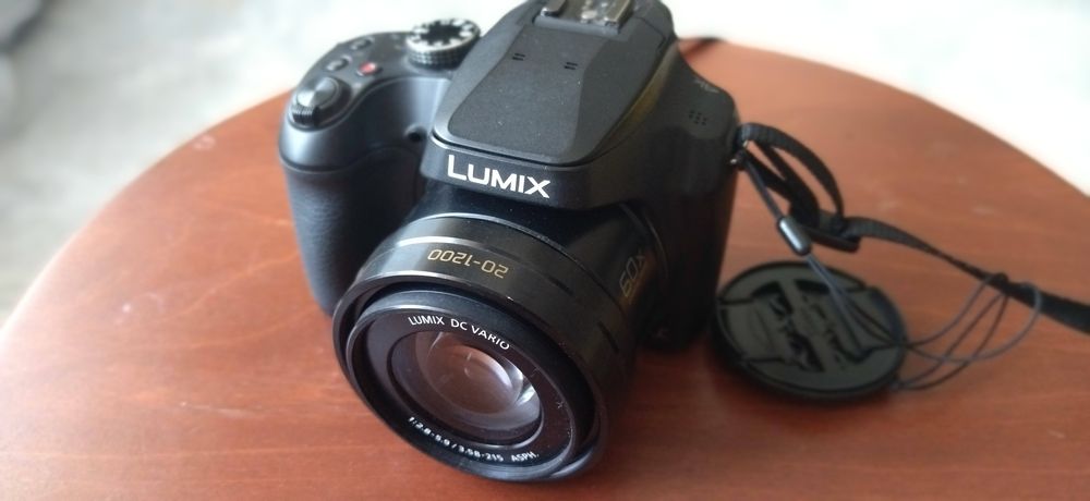 Panasonic lumix fz-82
