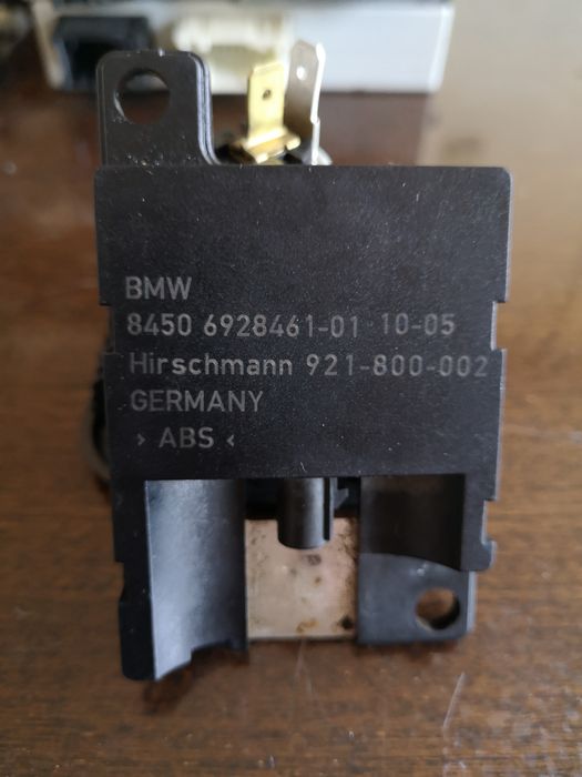 Продавам модули за BMW