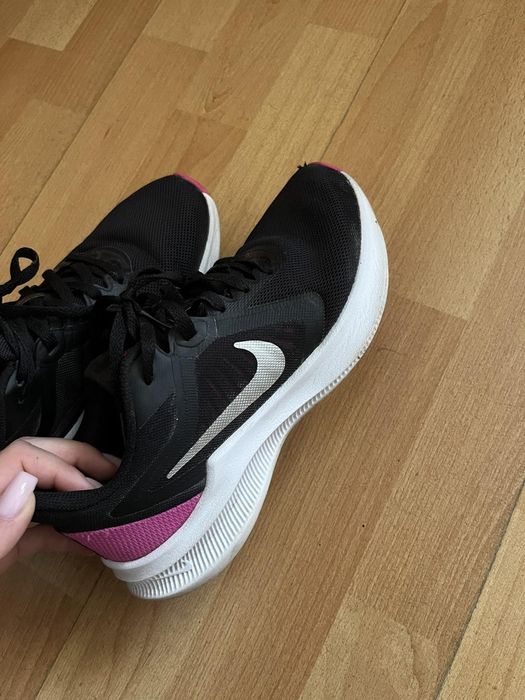Маратонки Nike Downshifter 10