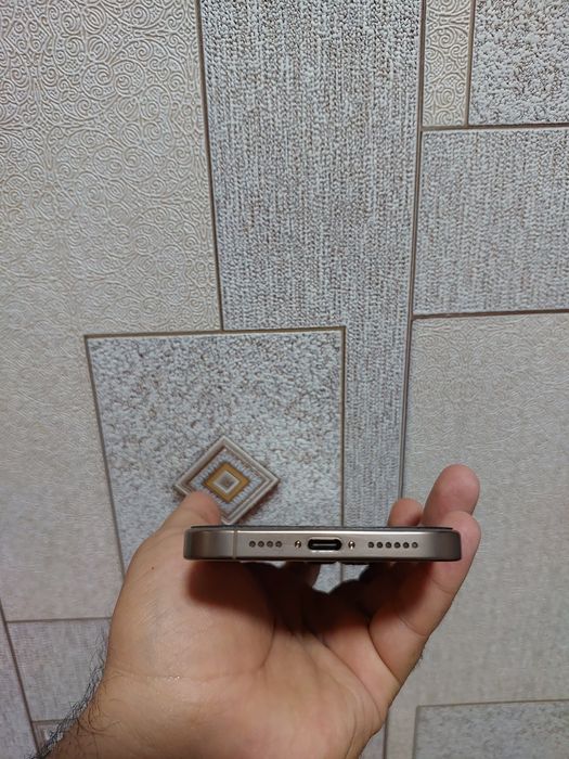 Продам Iphone 16 Pro Max 256 GB
