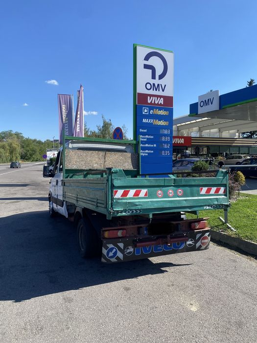 Dezmembrez sau vand iveco daily