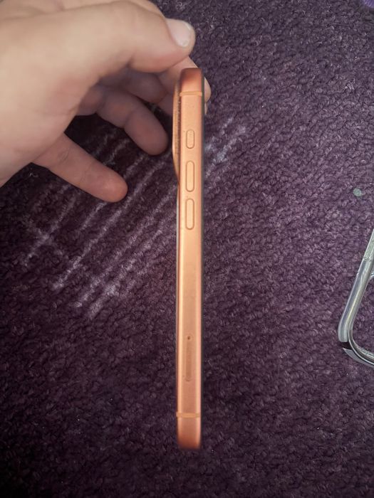 iPhone 17 pro  запазен