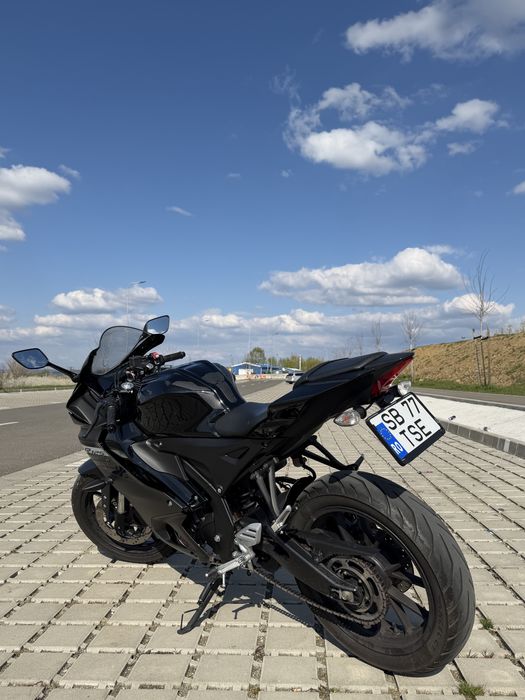 Yamaha YZF-r125 2024