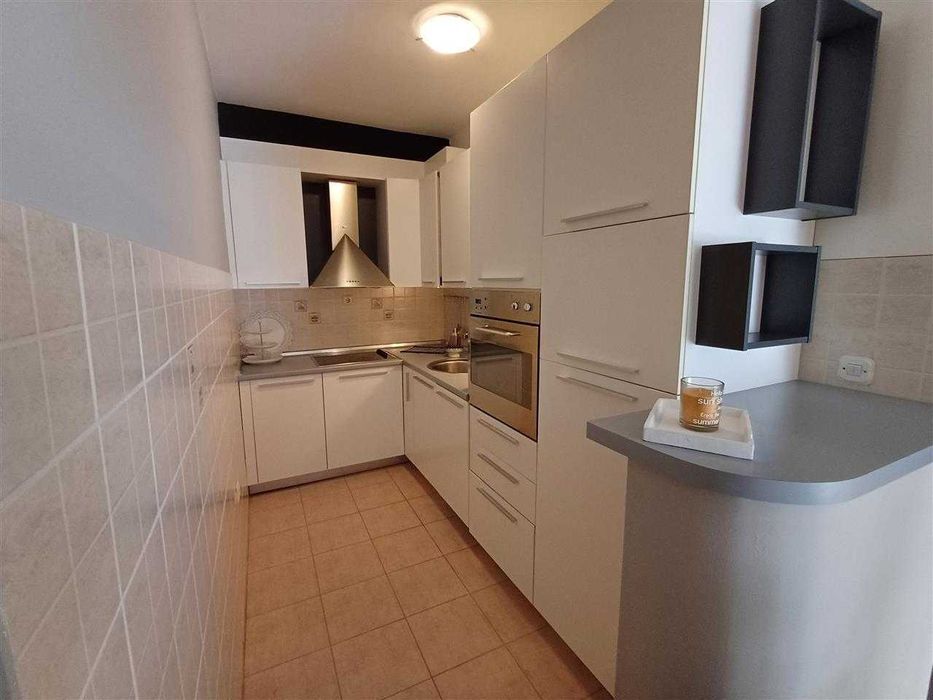 Дава се под наем Многостаен апартамент в Пловдив, Кючук Париж - 98 кв.м за 453.9 € - Снимка #2