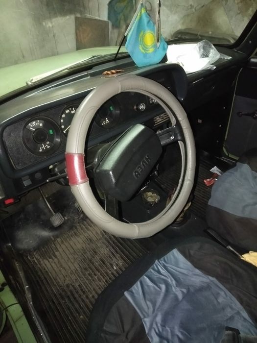 Москвич АЗЛК 2140