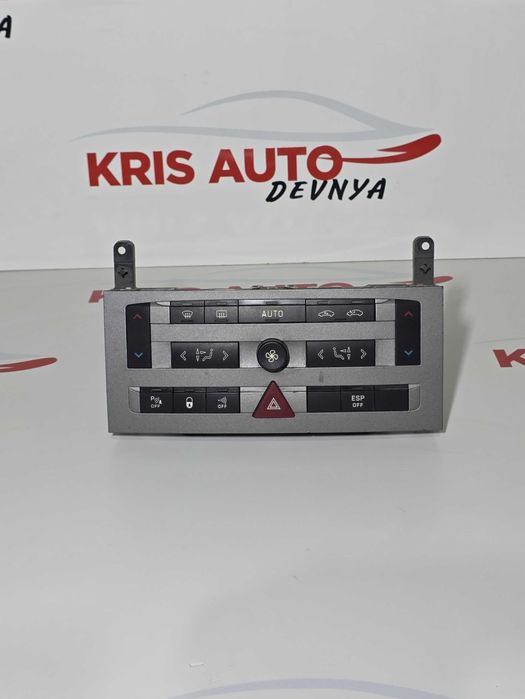 Управление за климатроник Peugeot 407 / Пежо 407 2005г