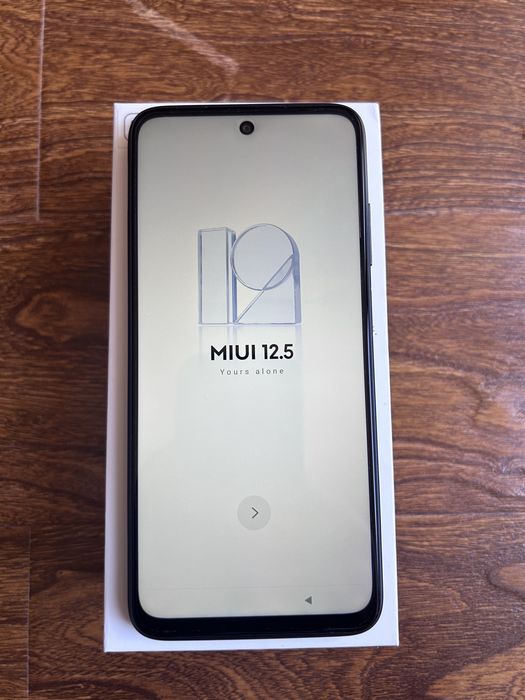 Vând Xiaomi Redmi 10(2022) “ca nou”