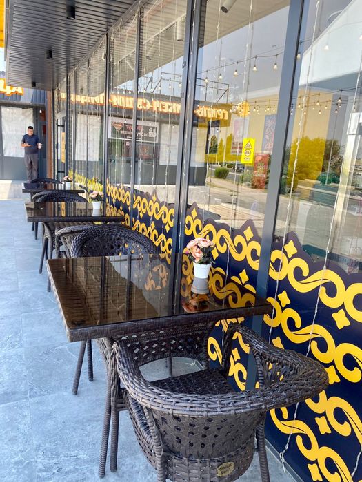 Ротанговый стол