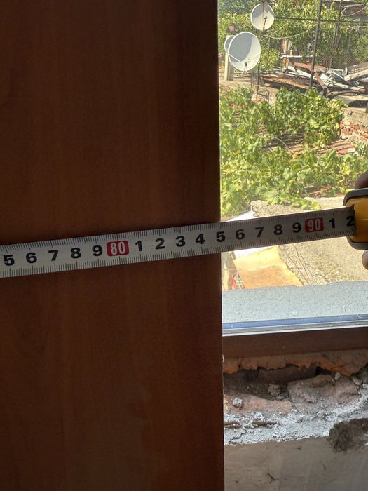 Две интериорни врати