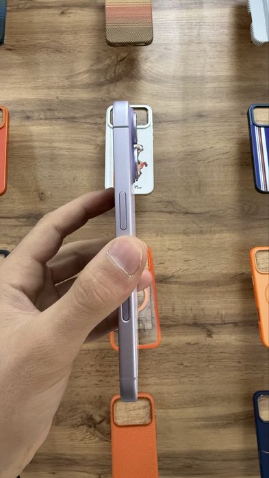 iPhone 17